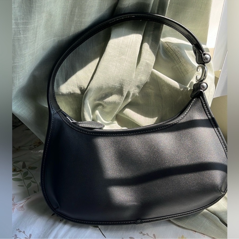 Coach eve leather shoulder bag - Picture 2 of 7